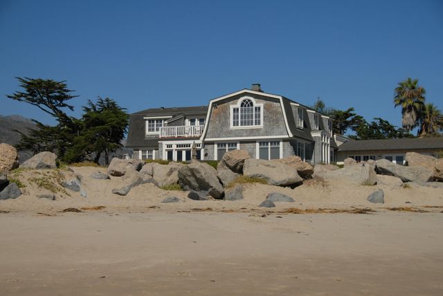 $10,000 | 3749 Santa Claus Lane, Unit A, Carpinteria, CA 93013