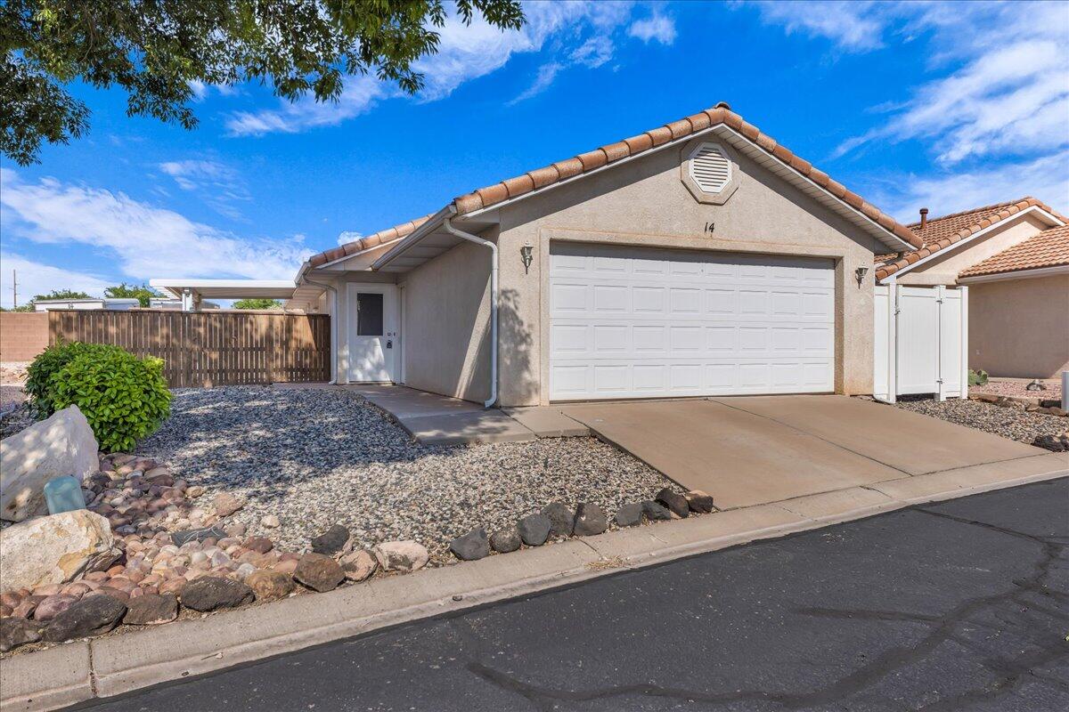1-55+Community Called Ridgepointe