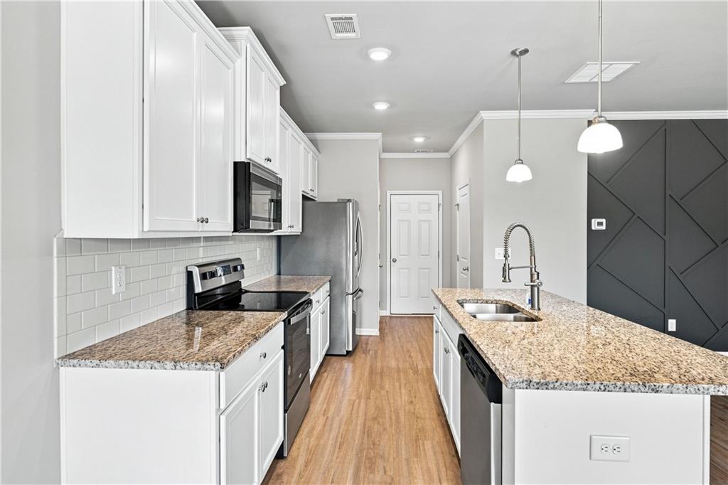 5149 Fox Den Road Oakwood, GA 30566 - Photo 12 of 29 Gallery Image 12