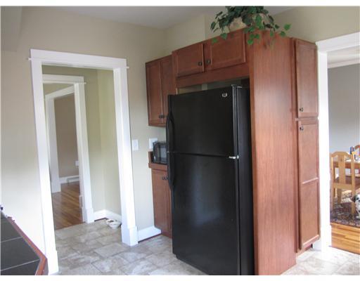261 Wayne Street Beaver, PA 15009 - Photo 6 of 18 Kitchen.
