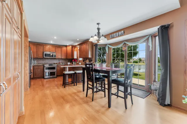 $479,900 | 311 Alden Drive, Sycamore, IL 60178