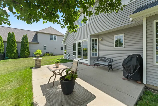 $479,900 | 311 Alden Drive, Sycamore, IL 60178