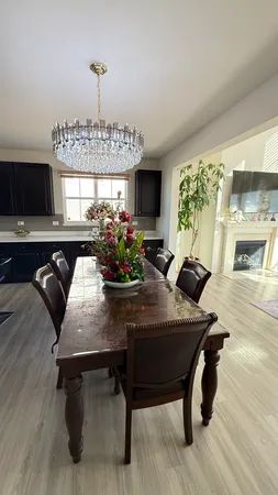 $669,000 | 16143 Lake View Road, Plainfield, IL 60586