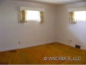 35 Rhoda Street Canton, NC 28716 - Photo 8 of 16 Gallery Image 8