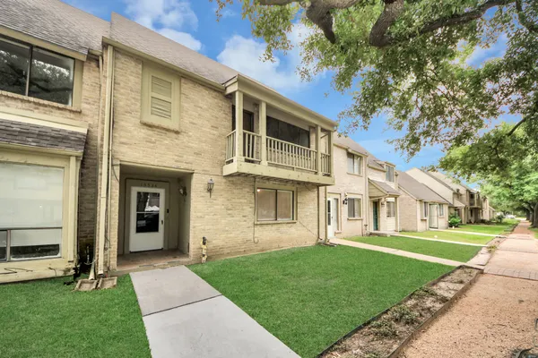 $1,790 | 15534 Weldon Drive, Houston, TX 77032