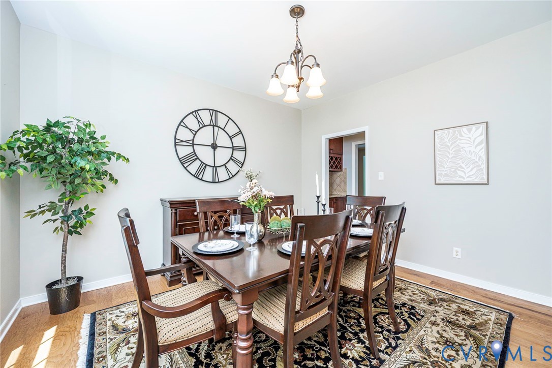 9101 Beaver Bridge Road Moseley, VA 23120 - Photo 17 of 61 Formal Dining Room