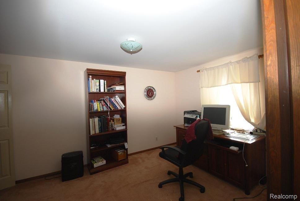 9384 Van Antwerp Road Brighton, MI 48116 - Photo 18 of 20 Bedroom 2.JPG