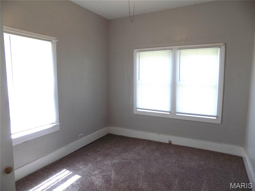 208 North Walnut Street Rolla, MO 65401 - Photo 12 of 29