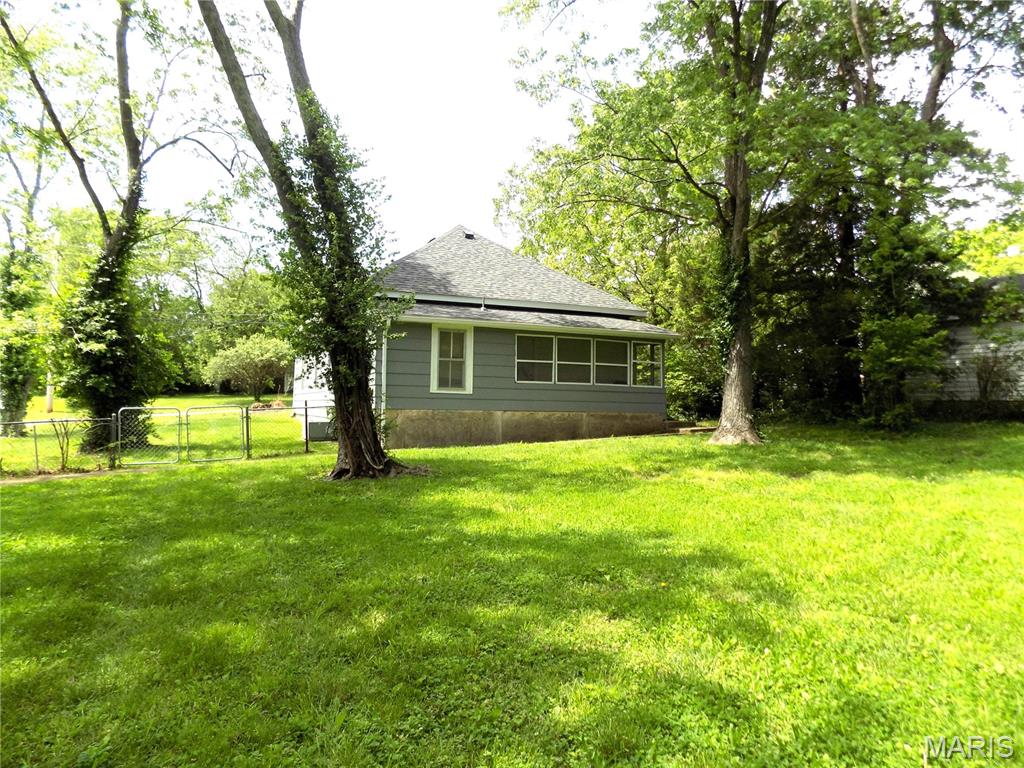 208 North Walnut Street Rolla, MO 65401 - Photo 22 of 29