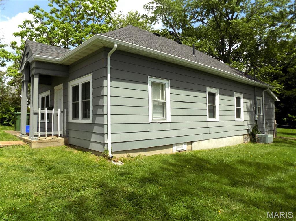 208 North Walnut Street Rolla, MO 65401 - Photo 3 of 29