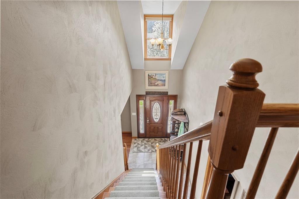 172 Valley Fields Drive Pittsburgh, PA 15239 - Photo 26 of 41 a view of entryway