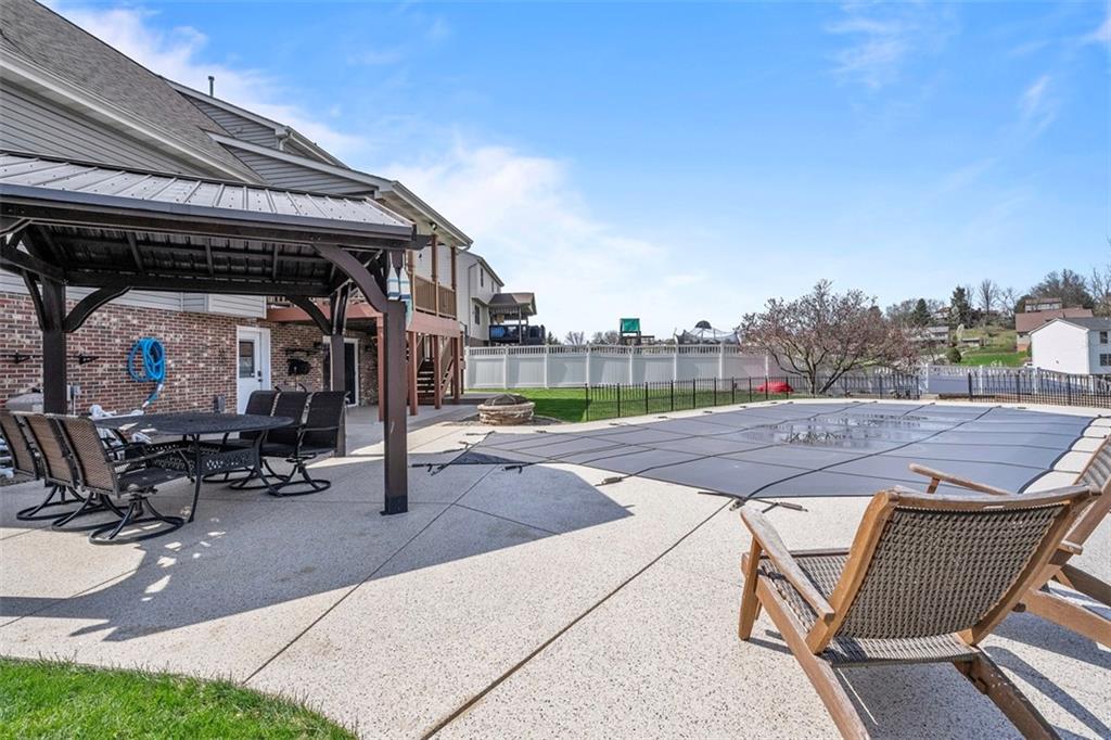172 Valley Fields Drive Pittsburgh, PA 15239 - Photo 34 of 41 a view of outdoor space with seating