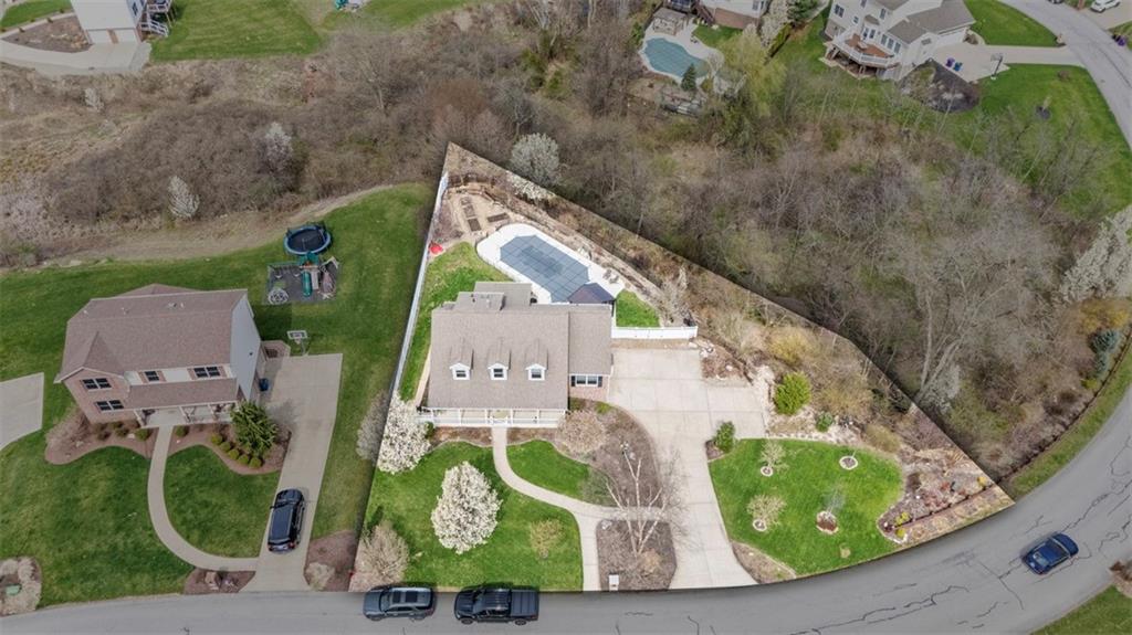 172 Valley Fields Drive Pittsburgh, PA 15239 - Photo 39 of 41 an aerial view of a house with a yard and potted plants