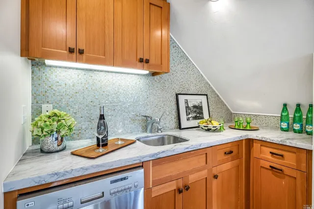 $1,750,000 | 18900 Robinson Road, Sonoma, CA 95476