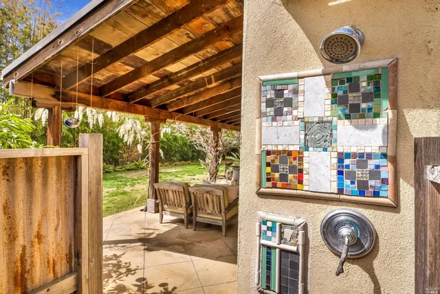 $1,750,000 | 18900 Robinson Road, Sonoma, CA 95476