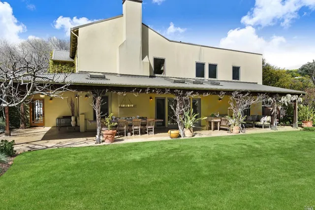 $1,750,000 | 18900 Robinson Road, Sonoma, CA 95476