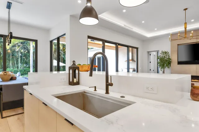 $3,725,000 | 525 Whispering Pines Road, Boynton Beach, FL 33435