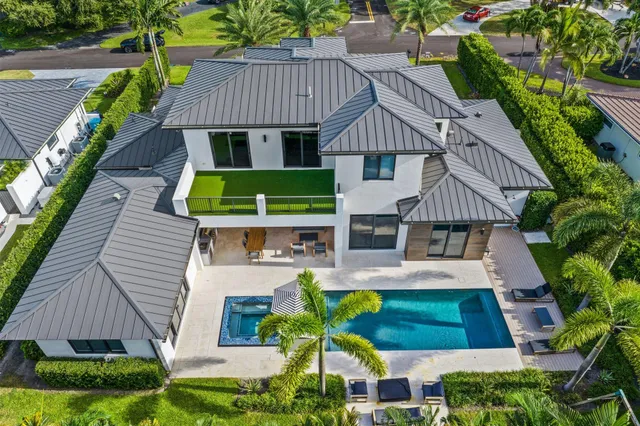 $3,725,000 | 525 Whispering Pines Road, Boynton Beach, FL 33435