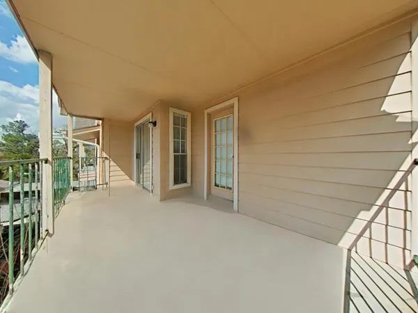 $92,000 | 3770 Loverswood Drive, Unit 1005, Houston, TX 77014