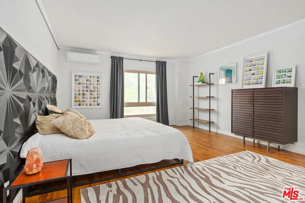 $875,000 | 5950 Buckingham Parkway, Unit 305, Culver City, CA 90230