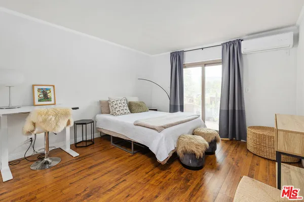 $875,000 | 5950 Buckingham Parkway, Unit 305, Culver City, CA 90230