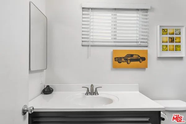 $875,000 | 5950 Buckingham Parkway, Unit 305, Culver City, CA 90230
