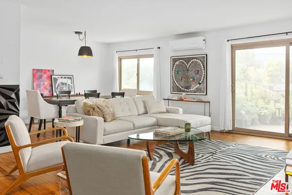 $875,000 | 5950 Buckingham Parkway, Unit 305, Culver City, CA 90230