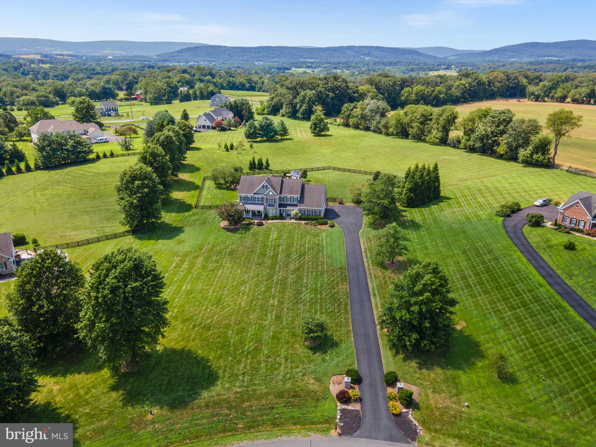 16534 Goldencrest Circle Purcellville, VA 20132 - Photo 101 of 117 Gallery Image 101