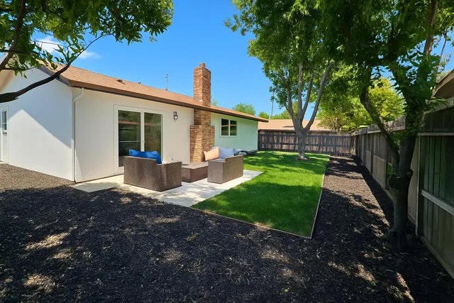 $609,000 | 7012 Robin Road, Fair Oaks, CA 95628