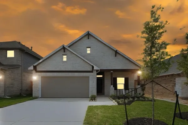 $2,400 | 217 Catalina Cove Drive, Katy, TX 77493