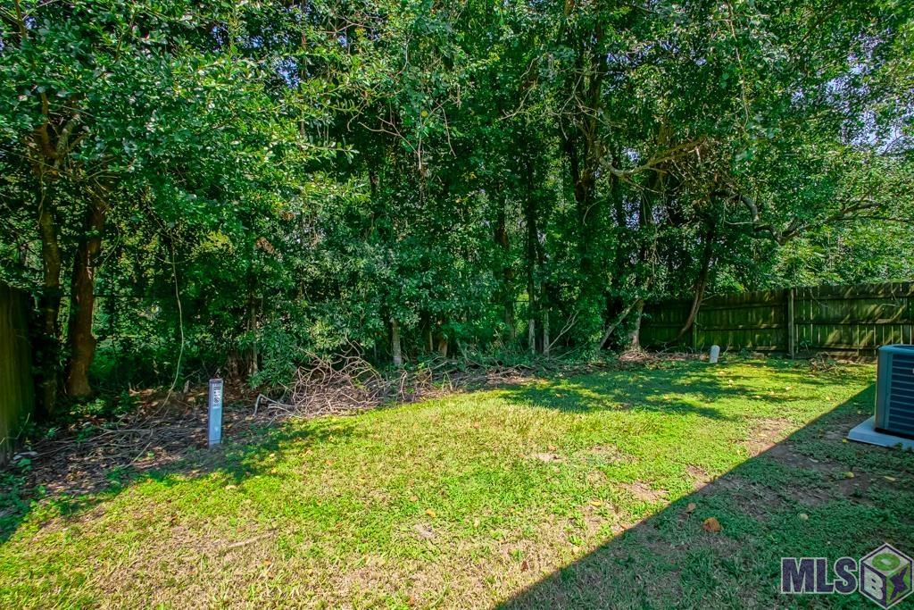 1352 Harwich Drive Baton Rouge, LA 70820 - Photo 28 of 34