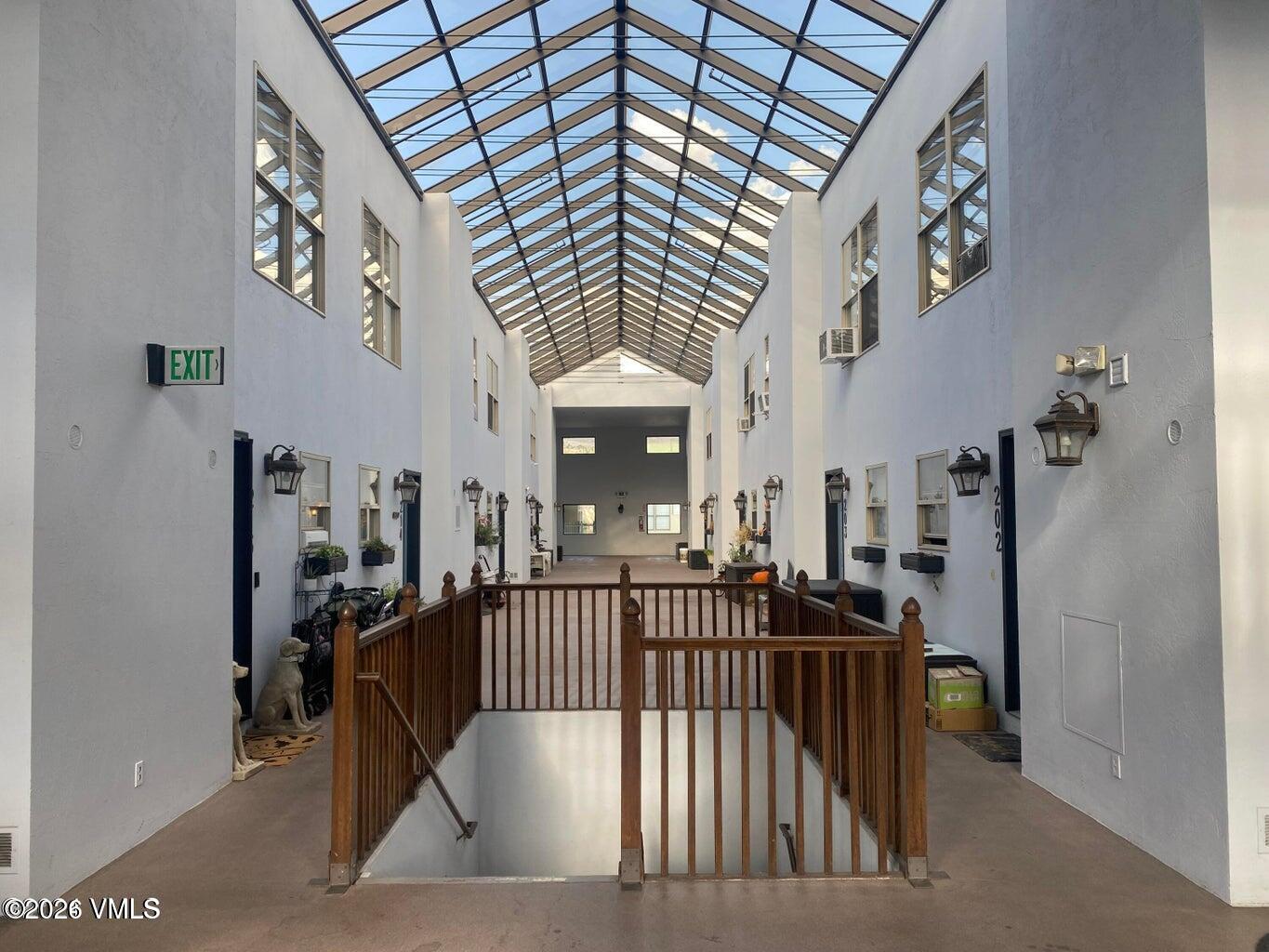 34323 Highway 6, Unit R201 Edwards, CO 81632 - Photo 4 of 8 Atrium