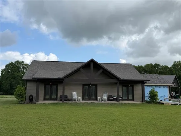 $365,000 | 135 Windmill Lane, Bunkie, LA 71322