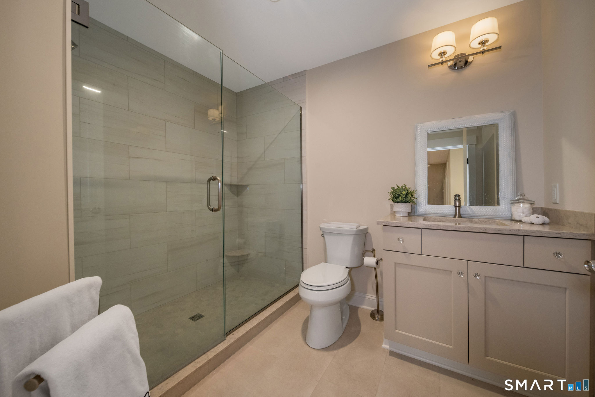 908 Boston Post Road, Unit 908 Madison, CT 06443 - Photo 17 of 40