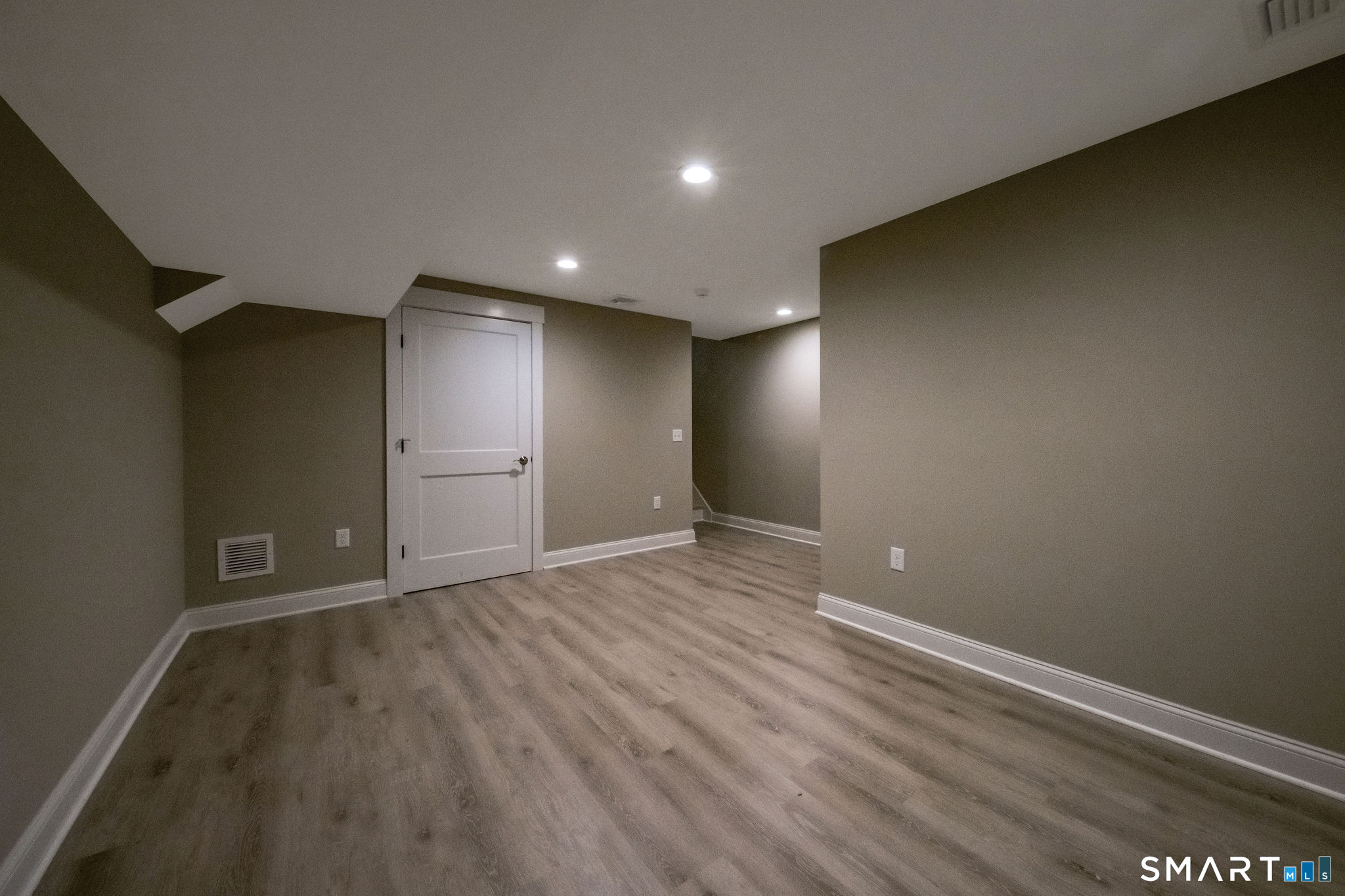 908 Boston Post Road, Unit 908 Madison, CT 06443 - Photo 26 of 40