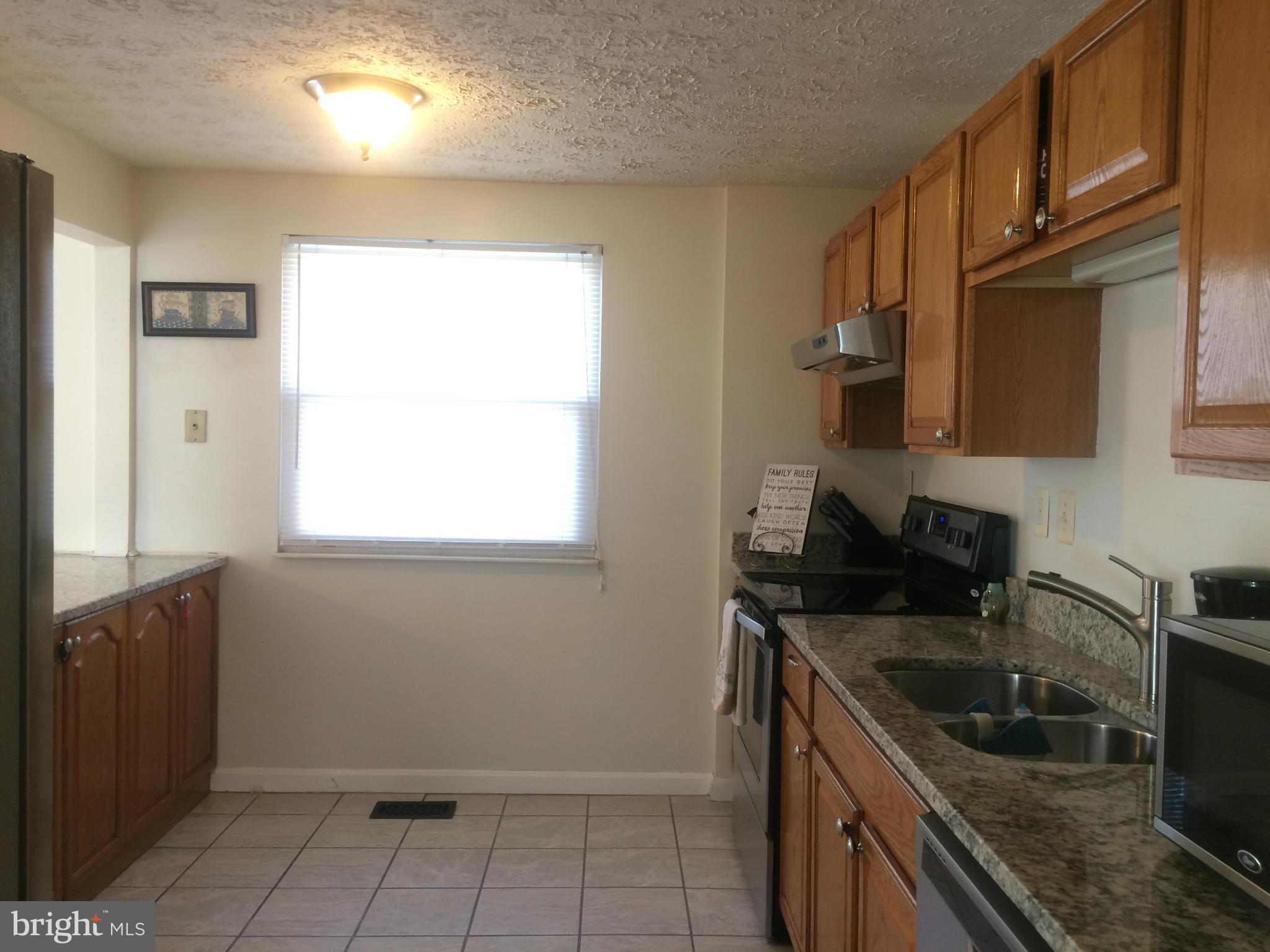 7308 Husky Lane Springfield, VA 22151 - Photo 6 of 24 Kitchen