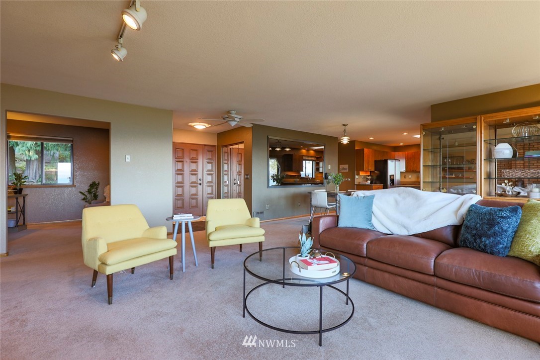 3451 Oak Bay Road Port Hadlock, WA 98339 - Photo 11 of 38 Gallery Image 11