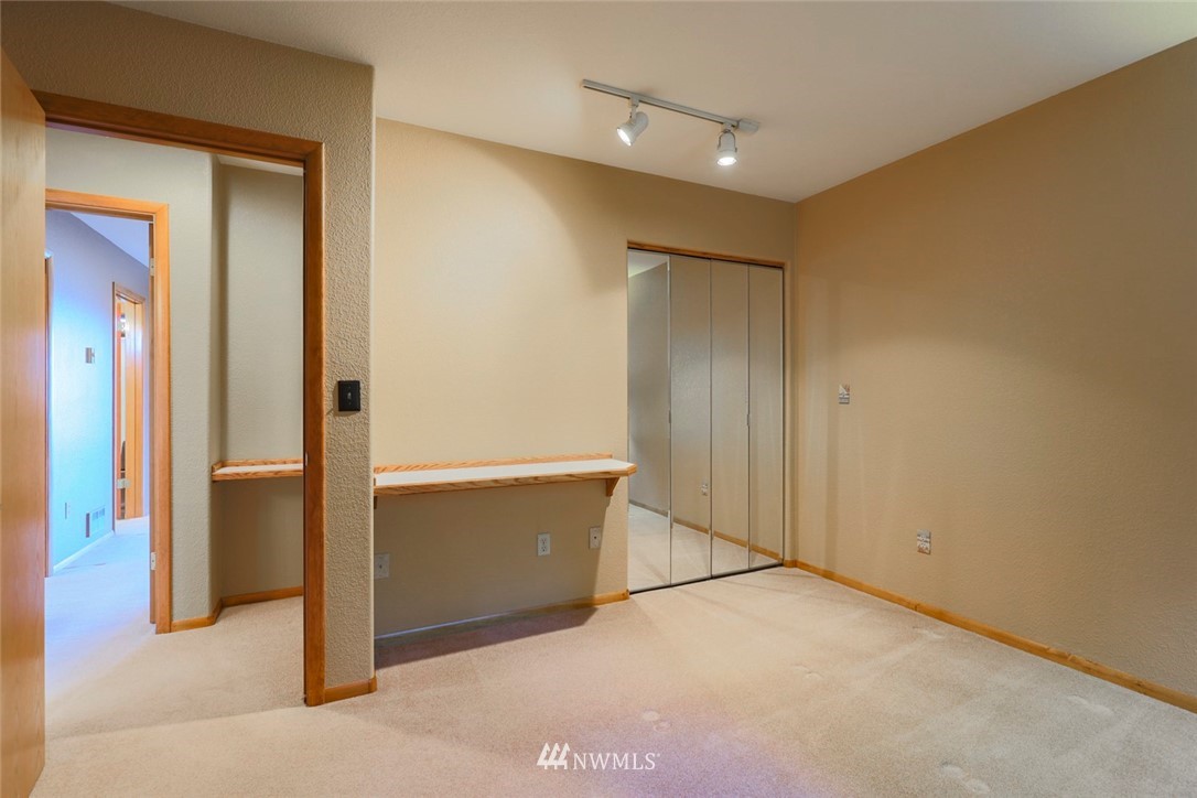 3451 Oak Bay Road Port Hadlock, WA 98339 - Photo 23 of 38 Gallery Image 23
