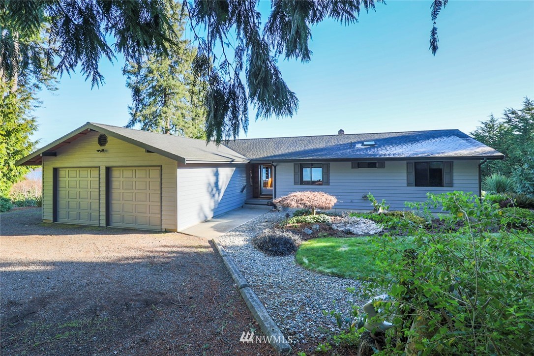 3451 Oak Bay Road Port Hadlock, WA 98339 - Photo 4 of 38 Gallery Image 4