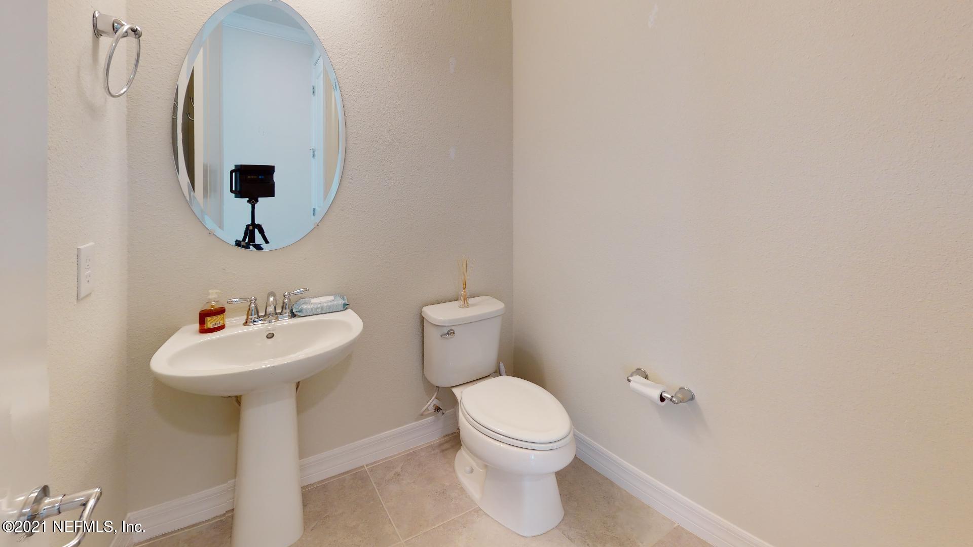 95 Spring Tide Way Ponte Vedra, FL 32081 - Photo 11 of 33 95-Spring-Tide-Way-Bathroom(3)