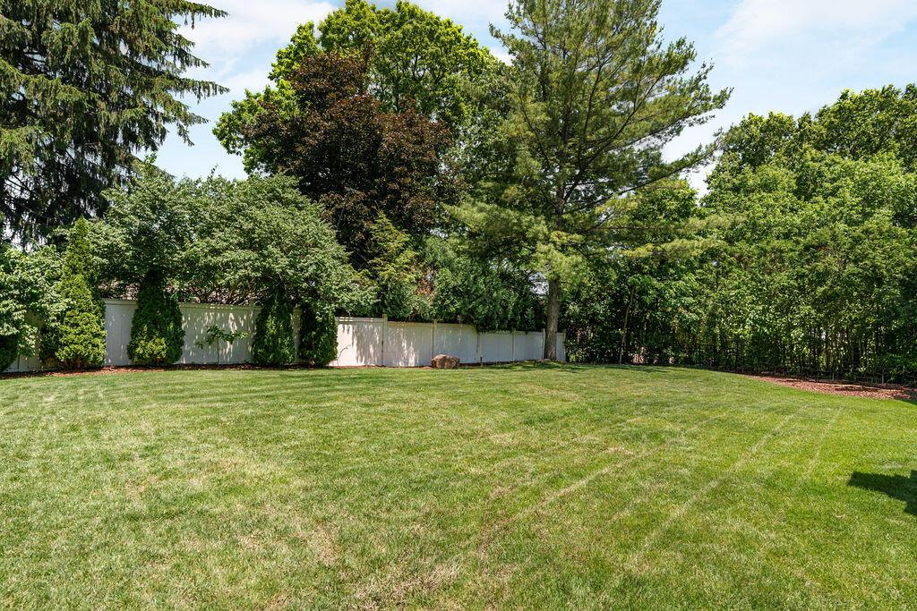 2462 Lane Road Columbus, OH 43220 - Photo 73 of 80 Backyard