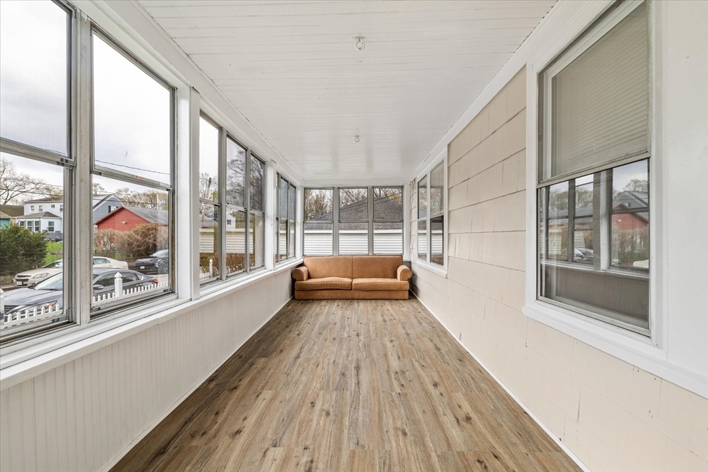 6 Emmanuel Street Webster, MA 01570 - Photo 14 of 35