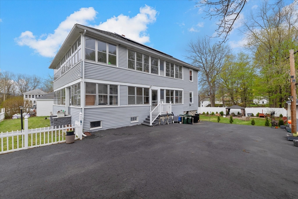 6 Emmanuel Street Webster, MA 01570 - Photo 28 of 35