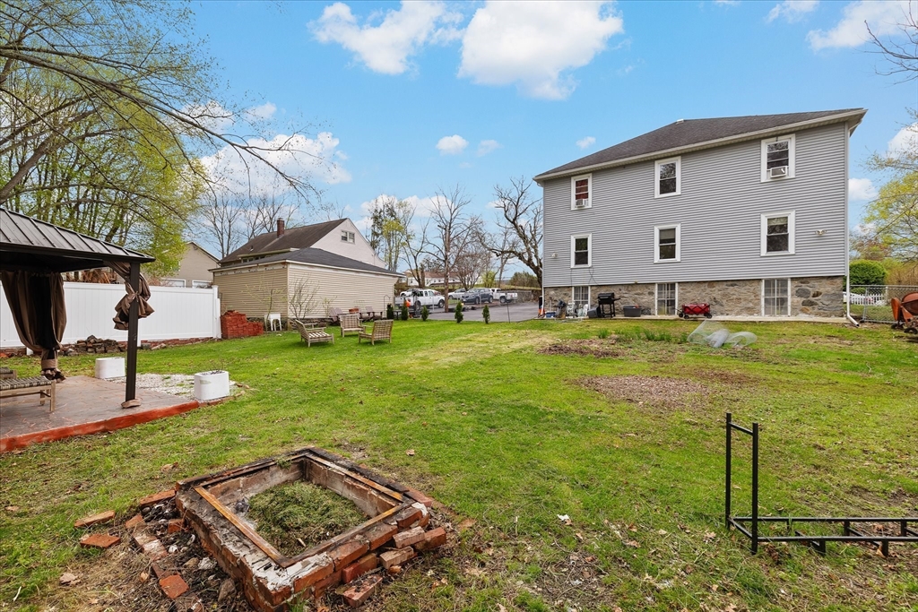 6 Emmanuel Street Webster, MA 01570 - Photo 32 of 35