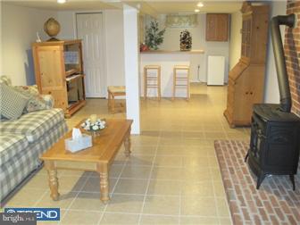 99 Ridge Avenue Ewing, NJ 08628 - Photo 9 of 12