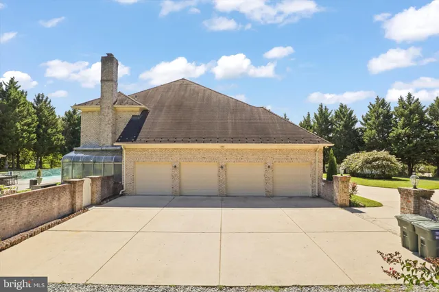 $2,999,000 | 11409 Highland Farm Court, Potomac, MD 20854