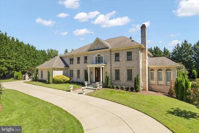 $2,999,000 | 11409 Highland Farm Court, Potomac, MD 20854
