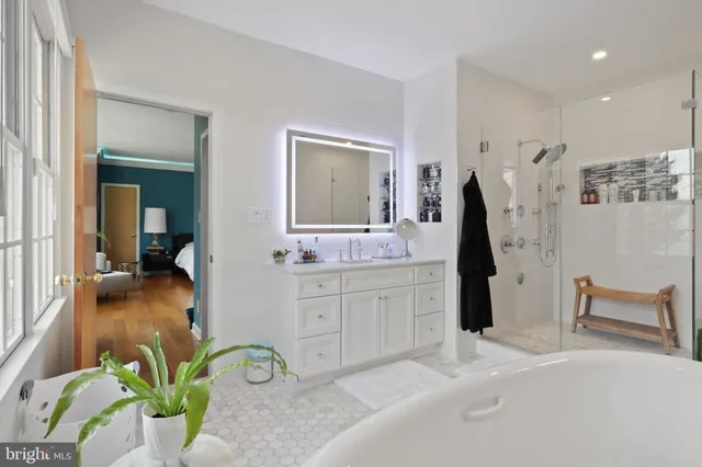 $2,999,000 | 11409 Highland Farm Court, Potomac, MD 20854