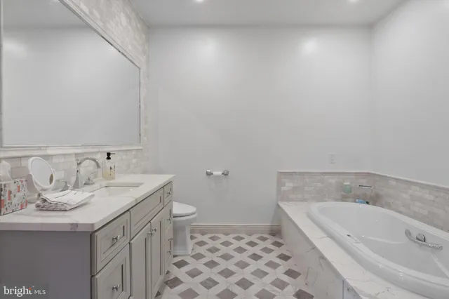 $2,999,000 | 11409 Highland Farm Court, Potomac, MD 20854