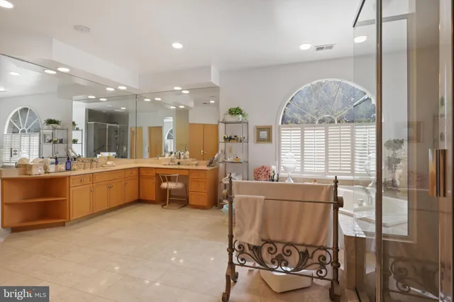 $2,999,000 | 11409 Highland Farm Court, Potomac, MD 20854